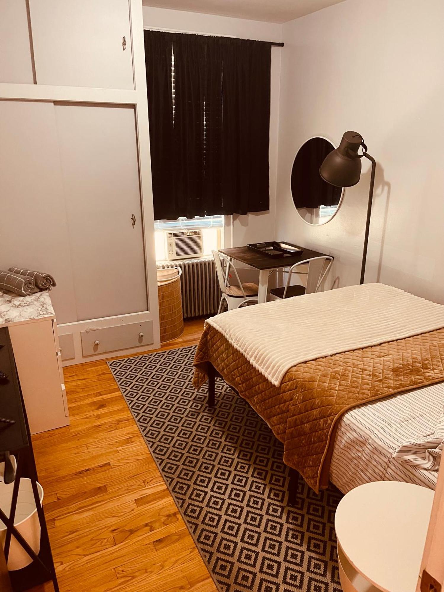 Private In Townhouse W 2 Baths Fq Beds 1-3ppl * Nova York